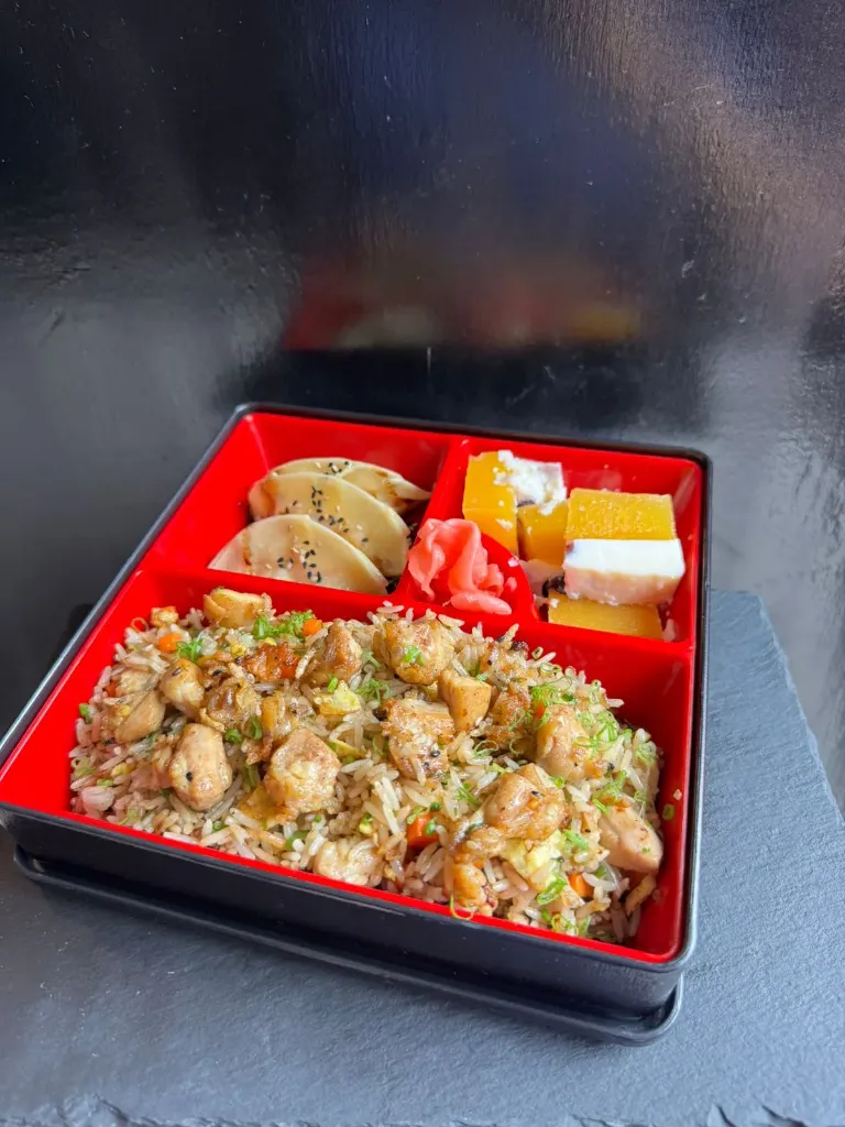  A Yakimeshi Obento 